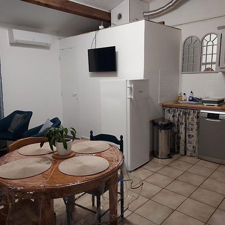 L'esquiróu Apartman Rocbaron Kültér fotó